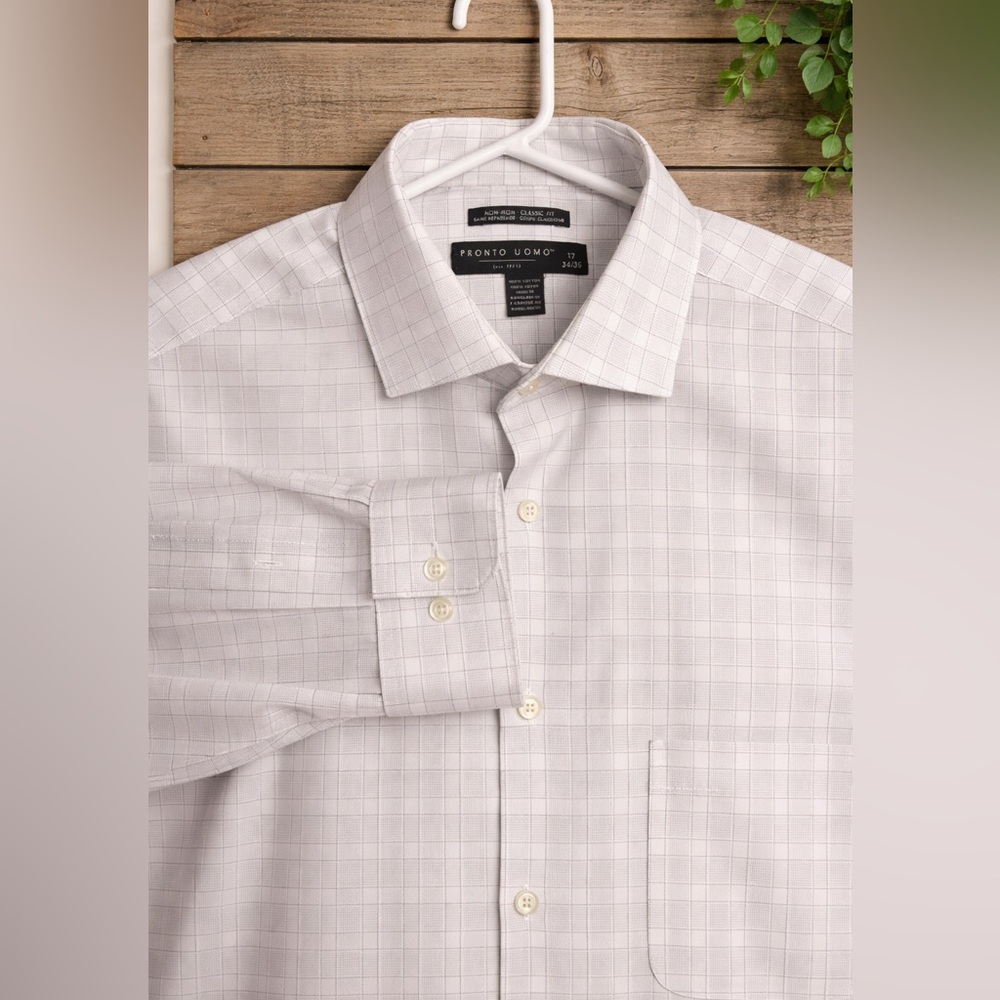 Men’s Pronto Uomo Light Checkered Dress Shirt
